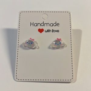 Handmade glow in the dark Cinnamoroll earrings